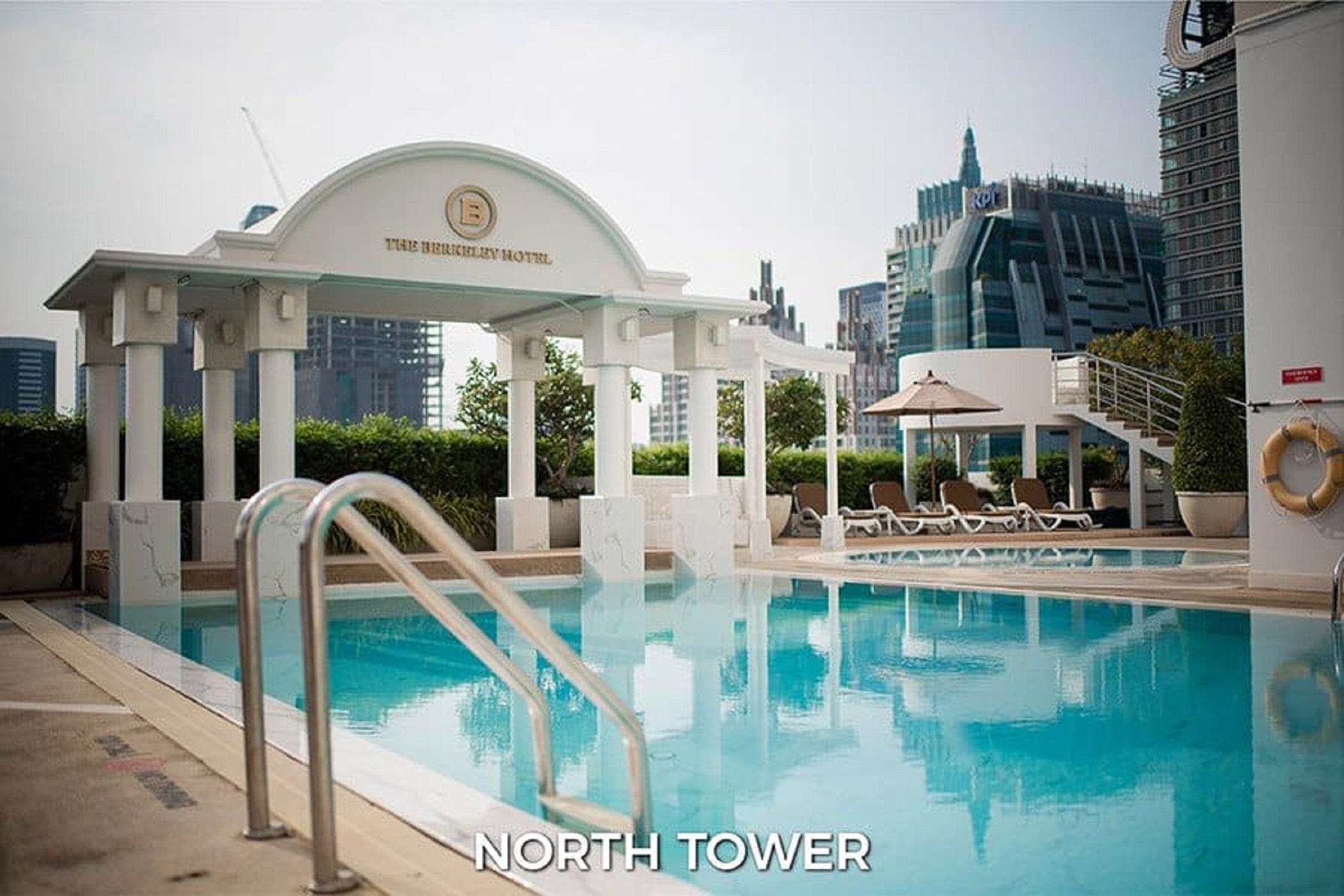 The Berkeley Hotel Pratunam Бангкок Екстер'єр фото North Tower